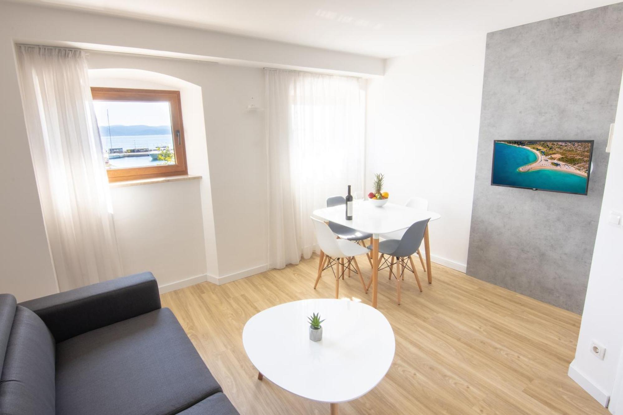 Bed & Breakfast Portun In The Center Baška Voda Екстериор снимка