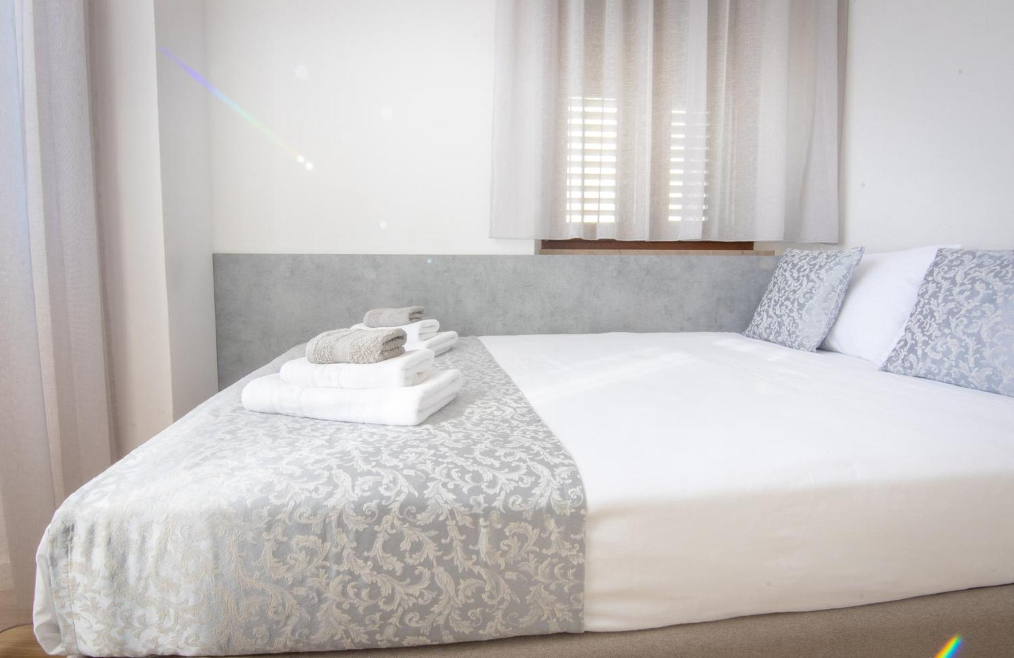 Bed & Breakfast Portun In The Center Baška Voda Екстериор снимка