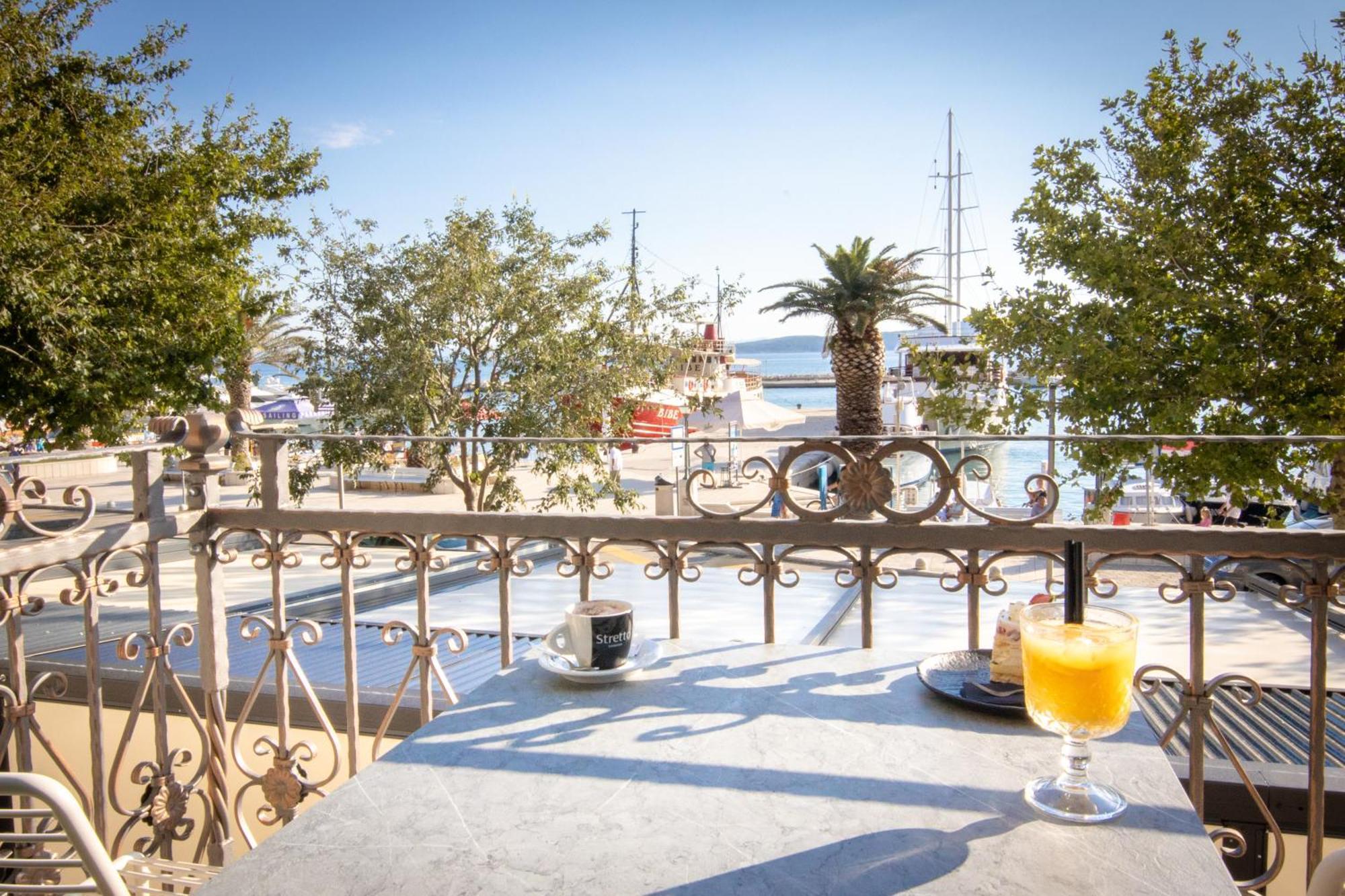 Bed & Breakfast Portun In The Center Baška Voda Екстериор снимка